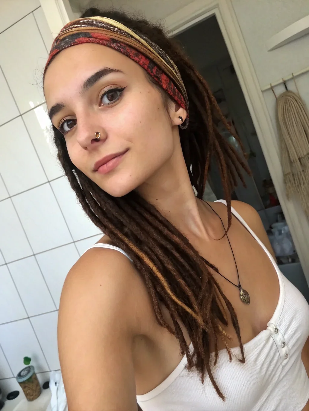 Ava